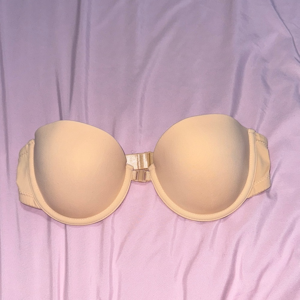 Seamless Nude Strapless Bra